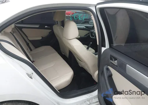 2017 Volkswagen Jetta 1.4T Se from USA, damaged, VIN 3VWDB7AJ8HM325027